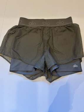 Alo Yoga Layered Double Biker Running Shorts -S